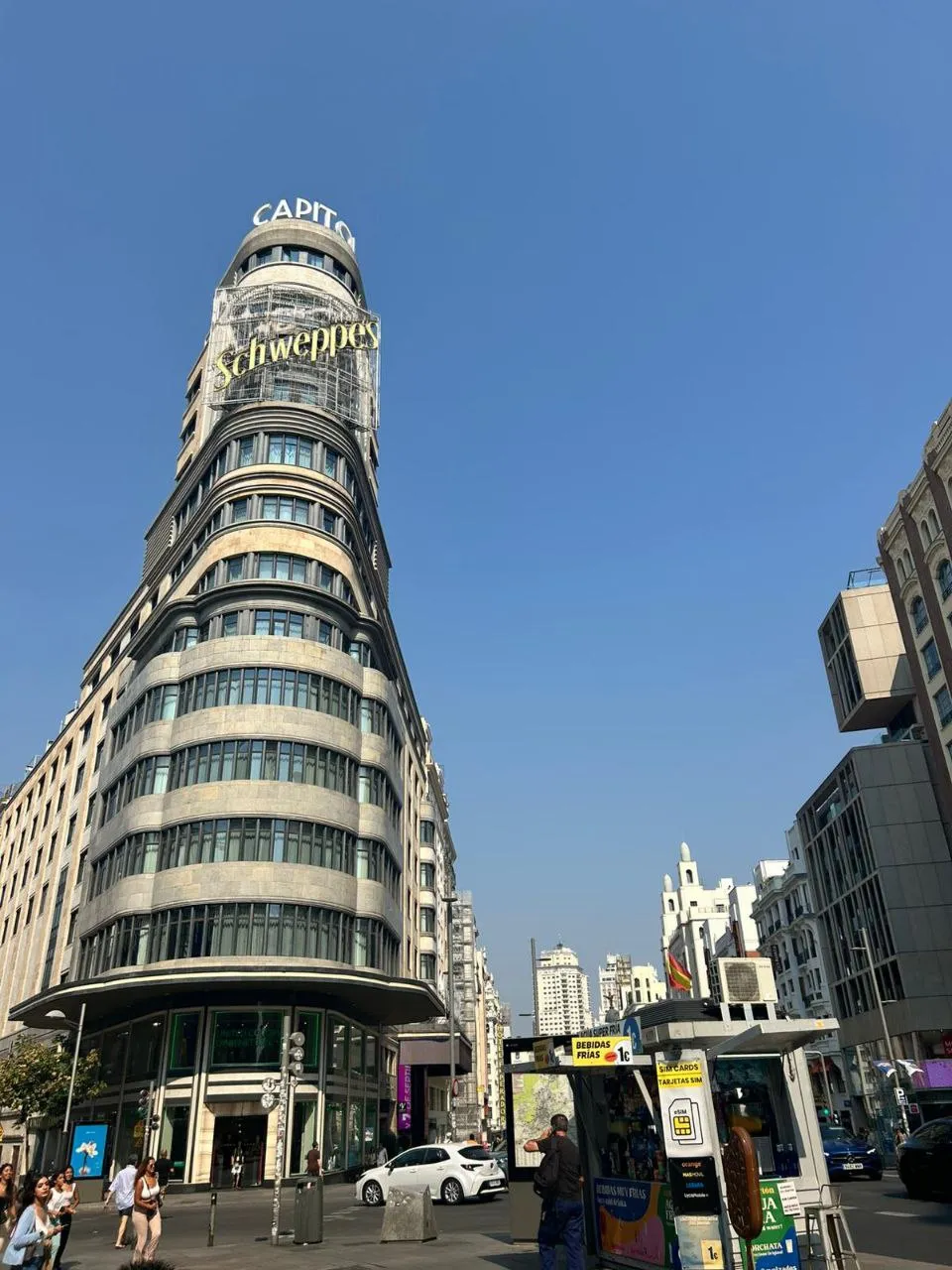 {j-en-la-ciudad-de-e-40}