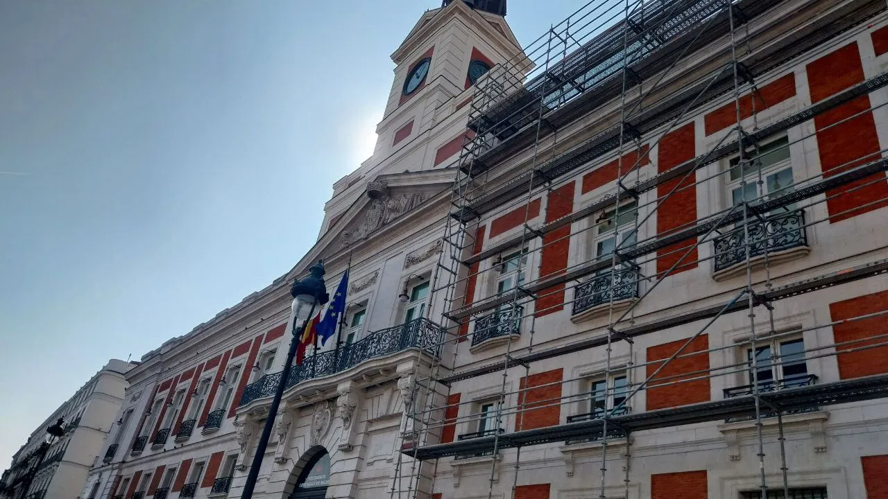 {j-en-la-ciudad-de-e-61}