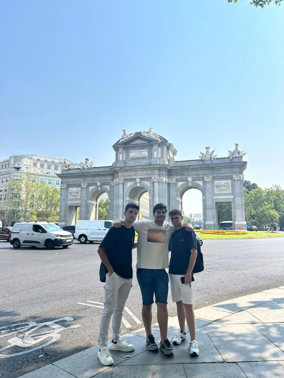 {j-en-la-ciudad-de-e-22}