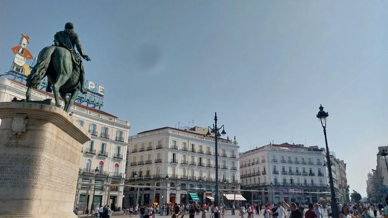 {j-en-la-ciudad-de-e-60}