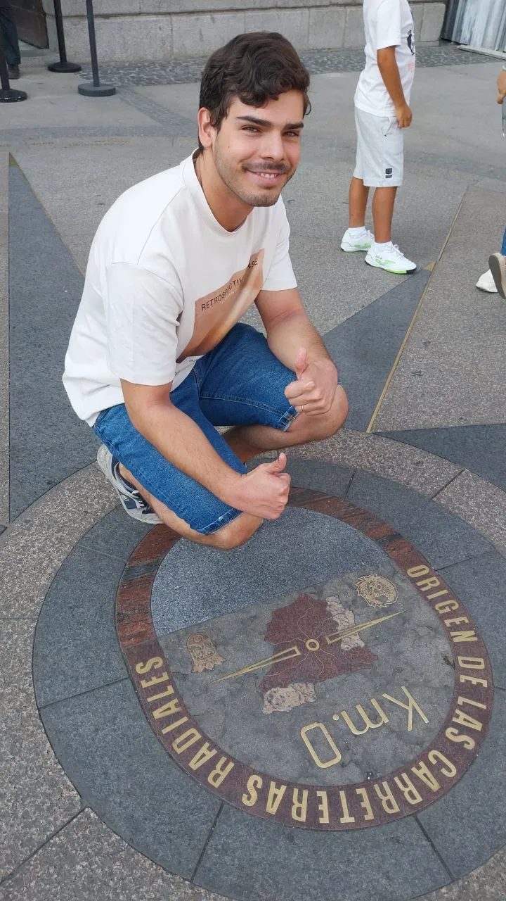 {j-en-la-ciudad-de-e-64}