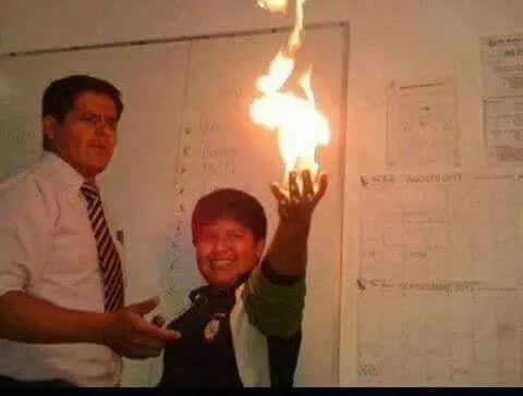 Peruano fuego profesor